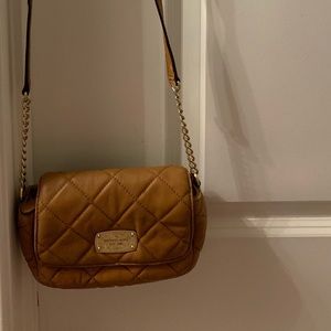 Authentic Michael Kors Crossbody 😍